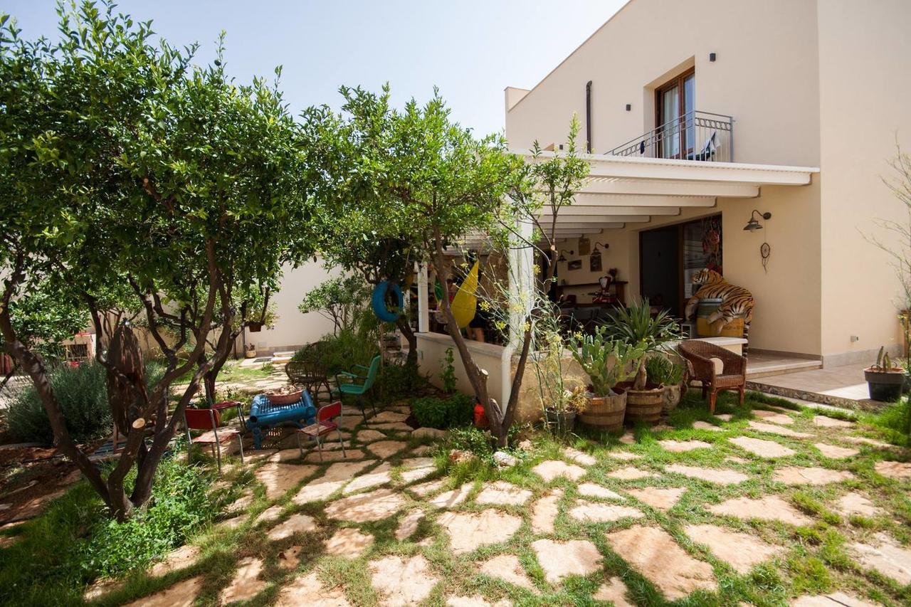 Timbuktu Hostel Сан-Віто-Ло-Капо Екстер'єр фото